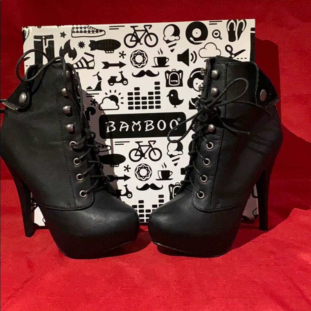 BEAUTIFUL MINI BOOTS 💖